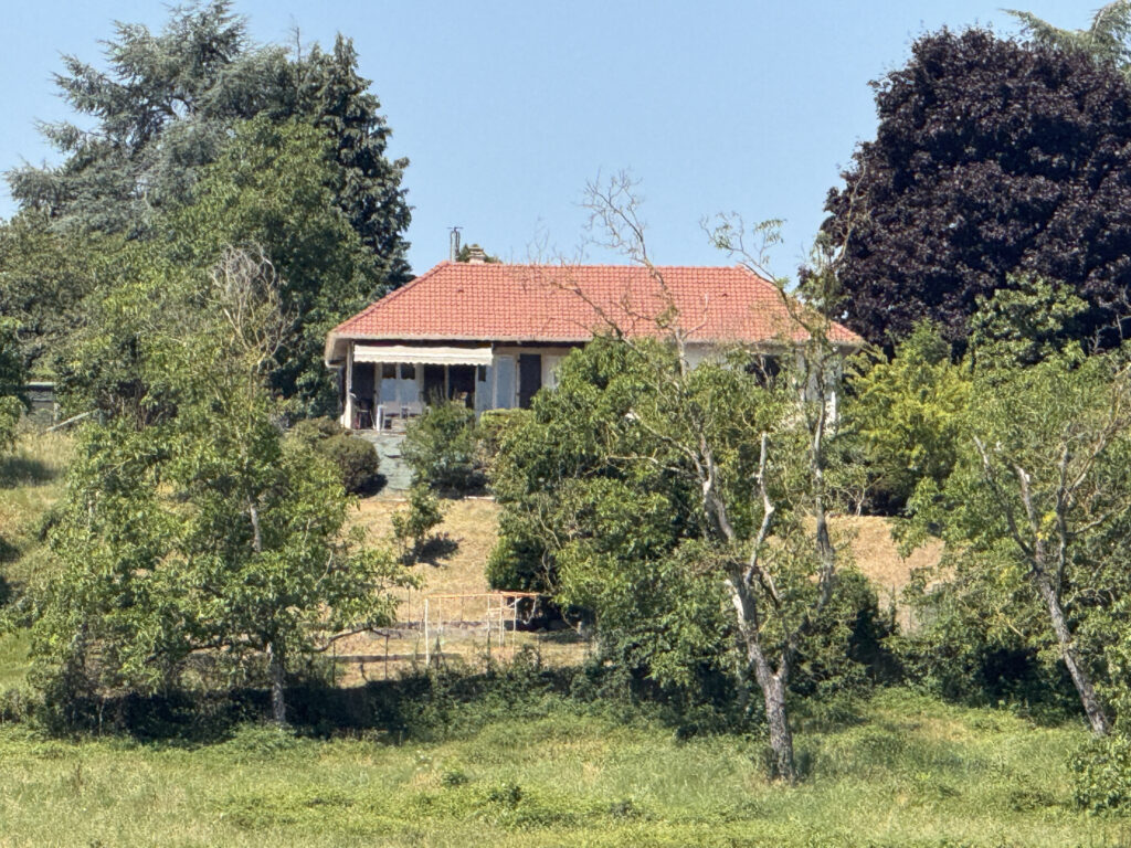 Maison 107,83 m2 sur terrain 1216 m2